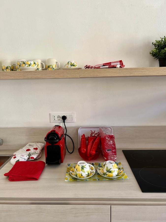 Alla Scalinata Del Teatro Rossetti Confort Suites Parcheggio ตรีเอสเต ภายนอก รูปภาพ