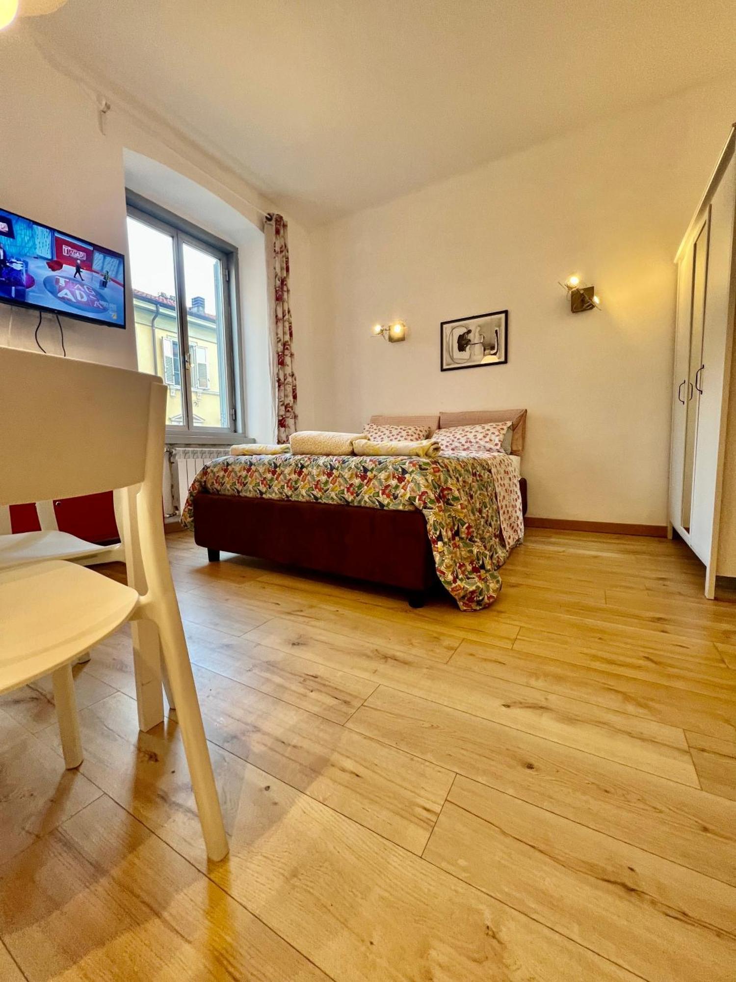 Alla Scalinata Del Teatro Rossetti Confort Suites Parcheggio ตรีเอสเต ภายนอก รูปภาพ